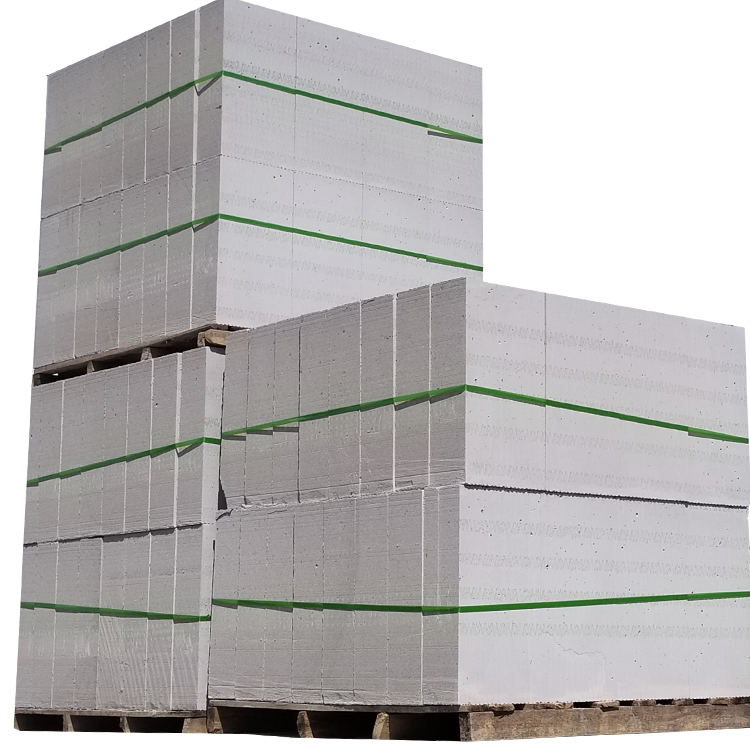 柳北改性材料和蒸压制度对冶金渣蒸压加气混凝土砌块性能的影响